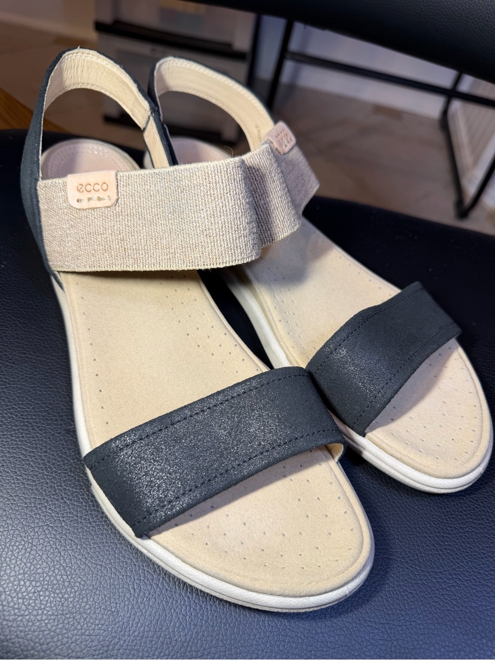 ECCO Beige and Black Comfort Sandals for Women 41EU 10-10.5 US